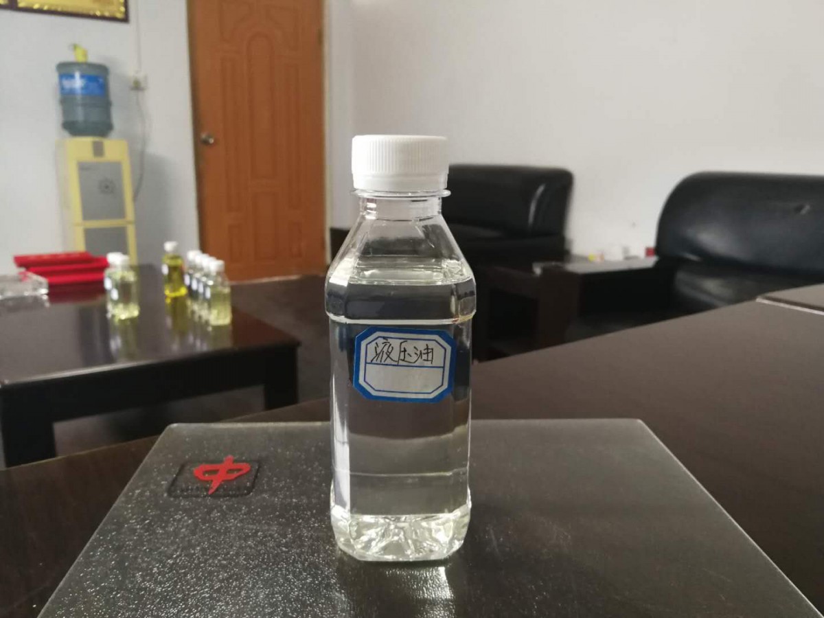 液壓油01